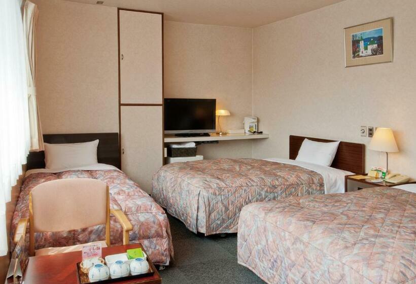 标准三人间, New Ohte