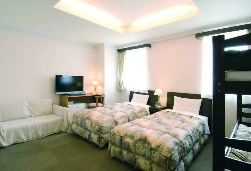 四人标准间, New Ohte