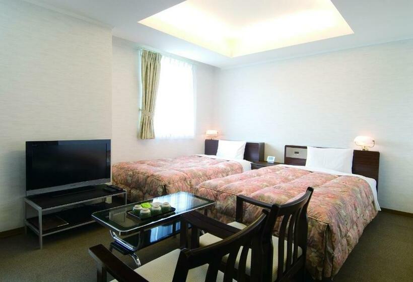 四人标准间, New Ohte