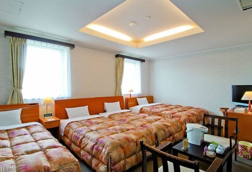 四人标准间, New Ohte