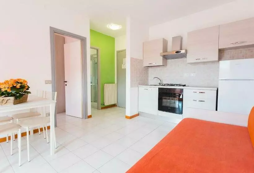 Huoneisto 1 Makuuhuone, Residenza Alberghiera Italia