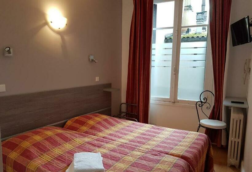 غرفة قياسية, Bar Restaurant Saint Paul