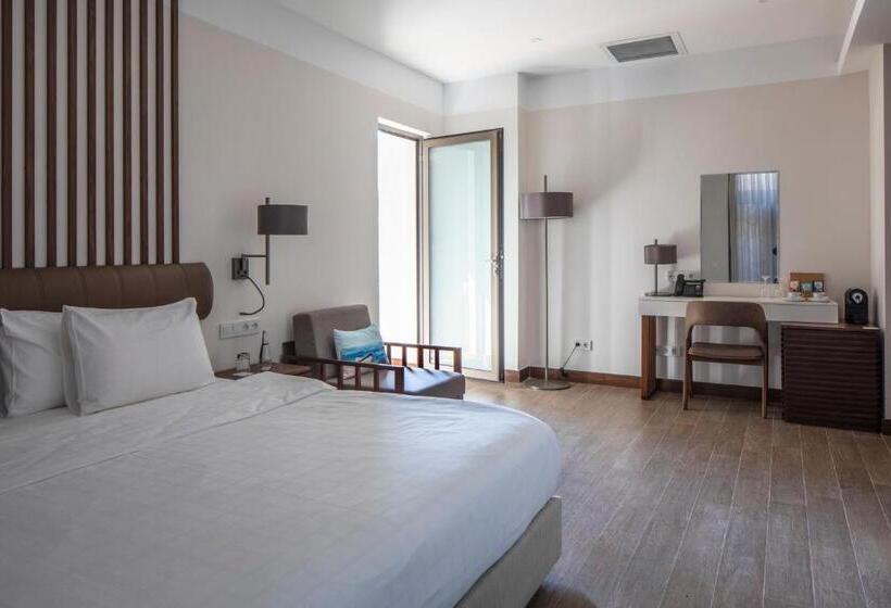 Семейный Номер Вид на Сад, Spektr Boutique Hotel Yalikavak