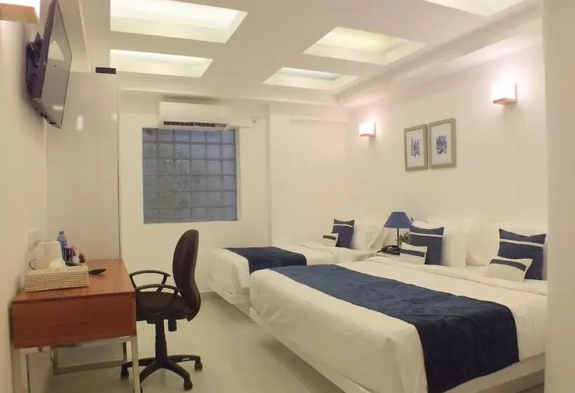 ファミリールーム, The Residence