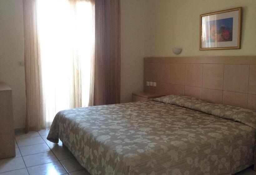 Apartamento 1 Quarto, Bueno