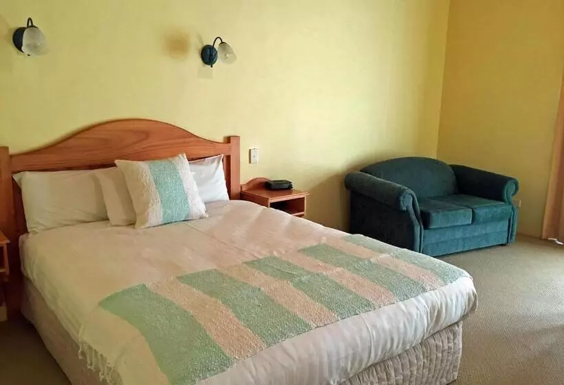 デラックススイート, Coonawarra Place Motor Inn