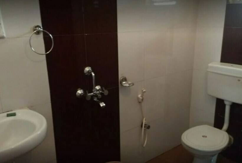 豪华房间, Sambit Royale