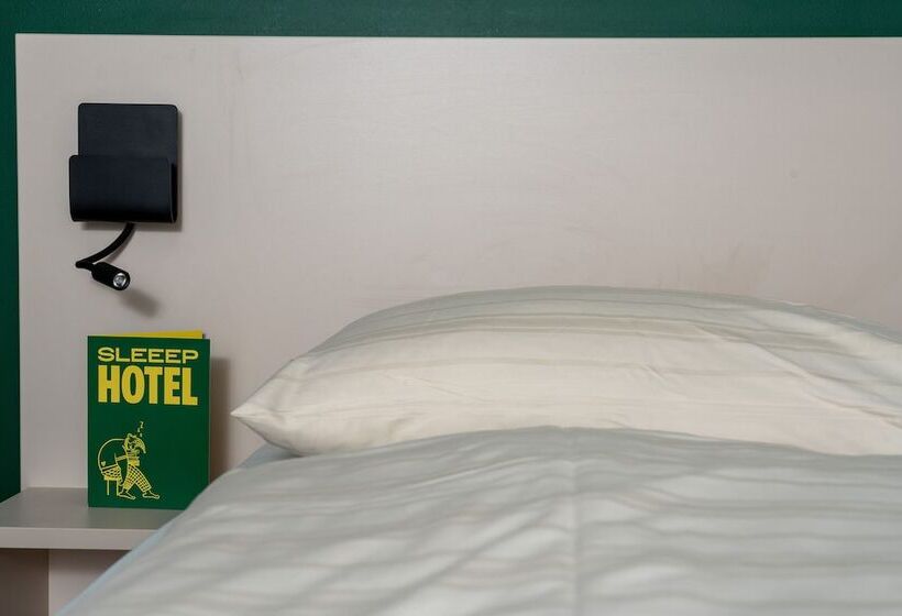 חדר סטנדרט מותאם לאדם עם מוגבלויות, Sleeep Hotel Ansfelden
