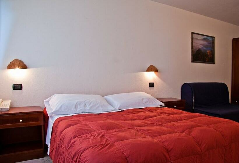 غرفة قياسية, Alador