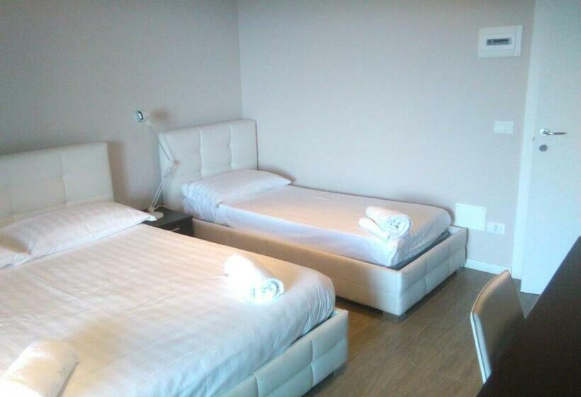 חדר סטנדרט לשלושה, Eremo