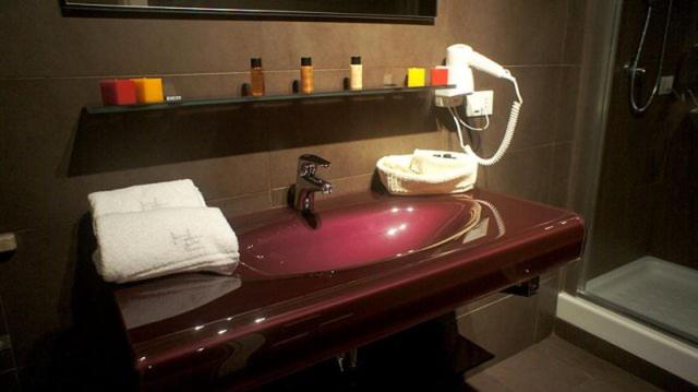 חדר סטנדרט לארבעה, Eremo