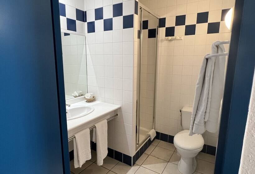 Номер Стандарт, Hôtel Le Laury S