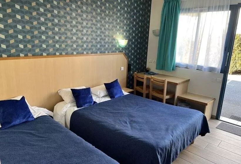 スタンダードトリプルルーム, Hôtel Le Laury S