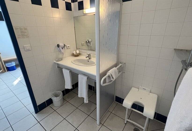 Номер Стандарт, Hôtel Le Laury S