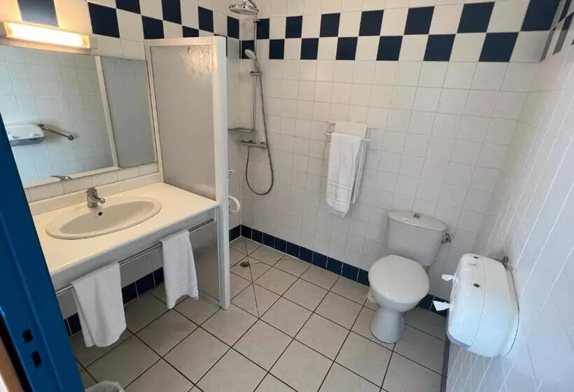 身障者適用スタンダードルーム, Hôtel Le Laury S