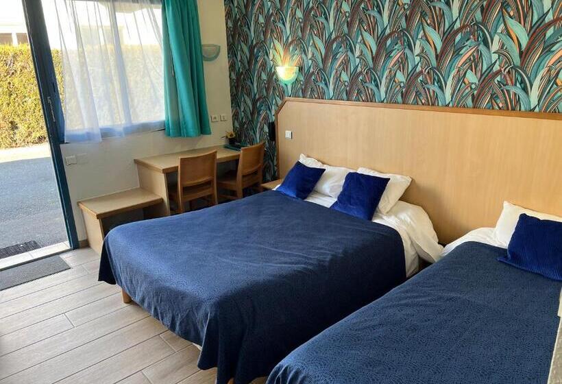 Номер Стандарт Трехместный, Hôtel Le Laury S