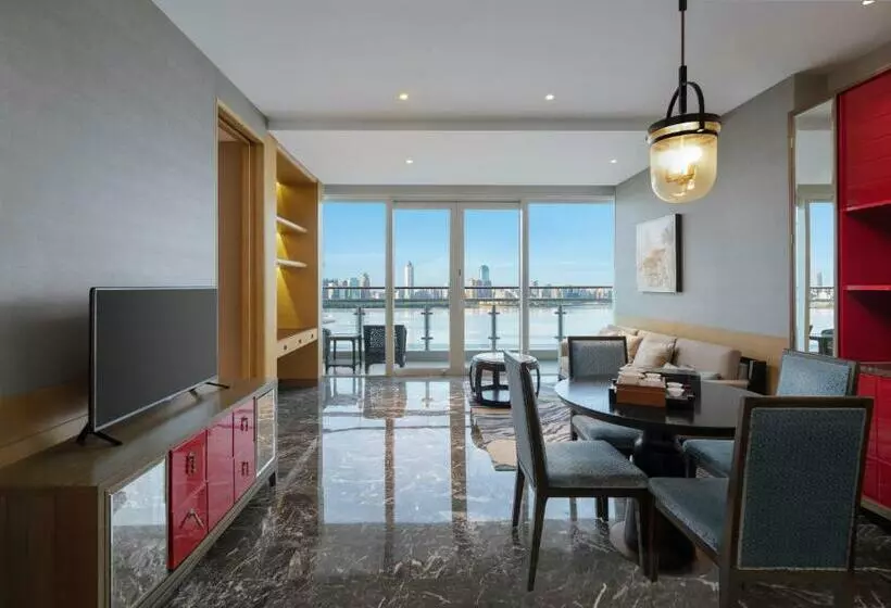 オーシャンビュースイート, Intercontinental Haikou Seaview, An Ihg