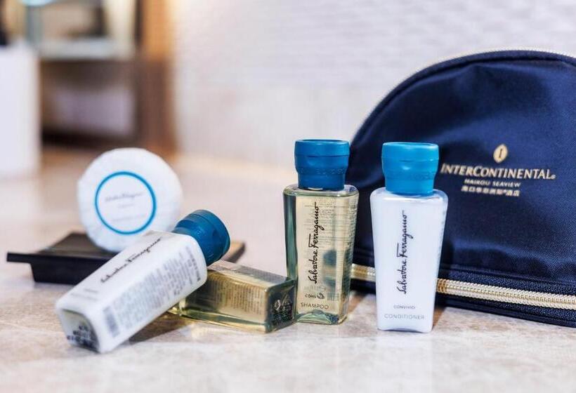 带大床的套房, Intercontinental Haikou Seaview, An Ihg