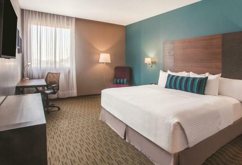 اتاق استاندارد با تخت بزرگ, La Quinta By Wyndham Aguascalientes