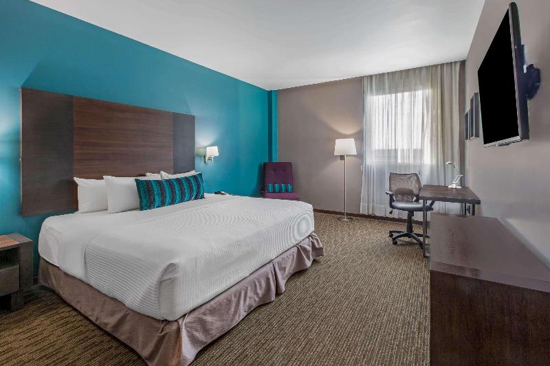 带大床的标准间, La Quinta By Wyndham Aguascalientes