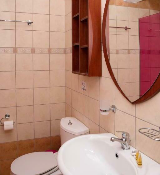 スタンダードルーム, Potos