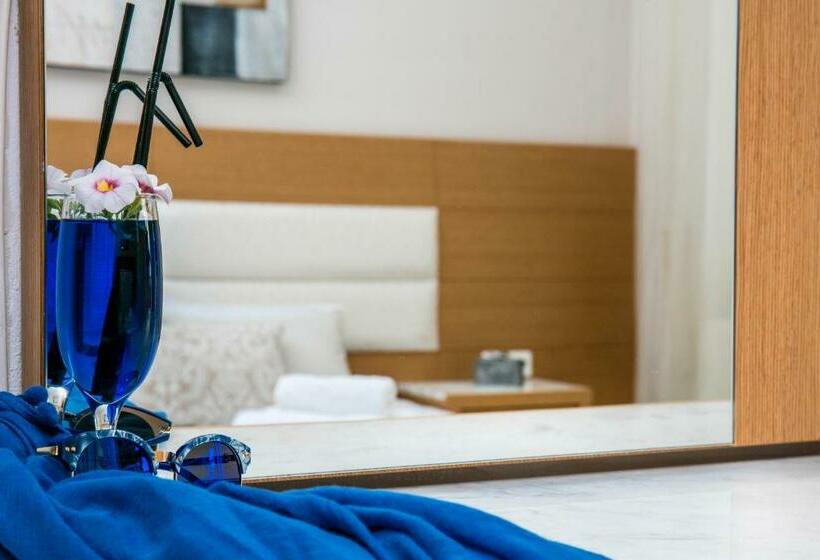 スタンダードルーム, Potos