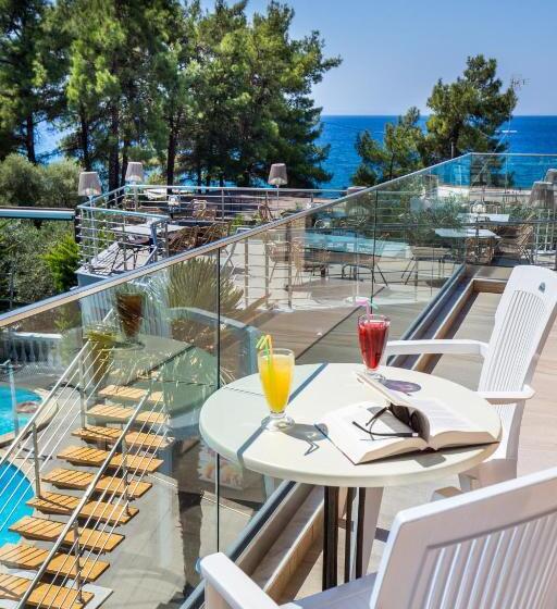 ファミリールーム, Potos