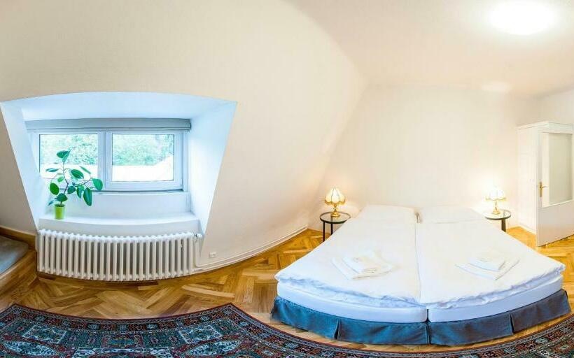 Номер Стандарт Вид на Сад, Vila Olga