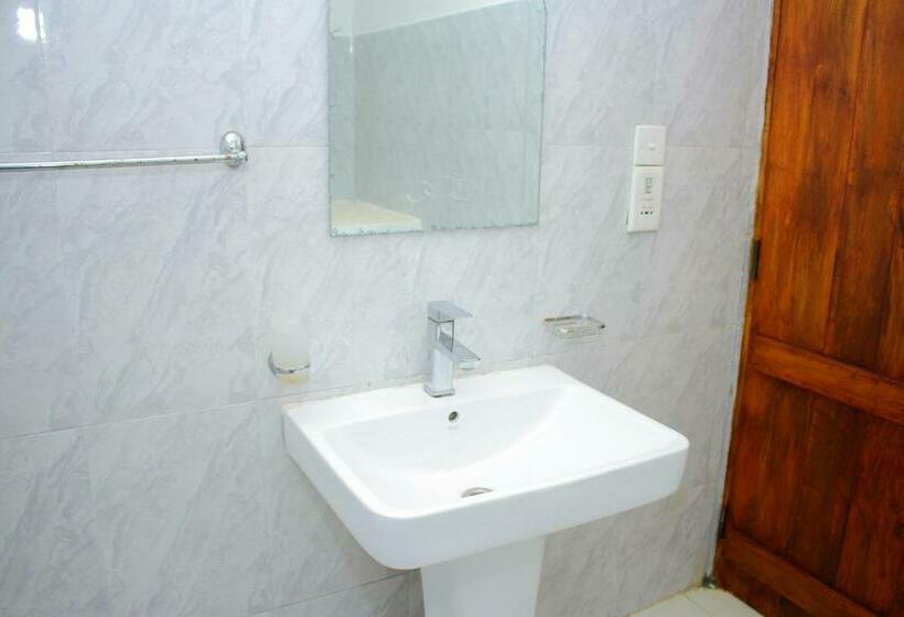 غرفة قياسية, Vishmi S Rest