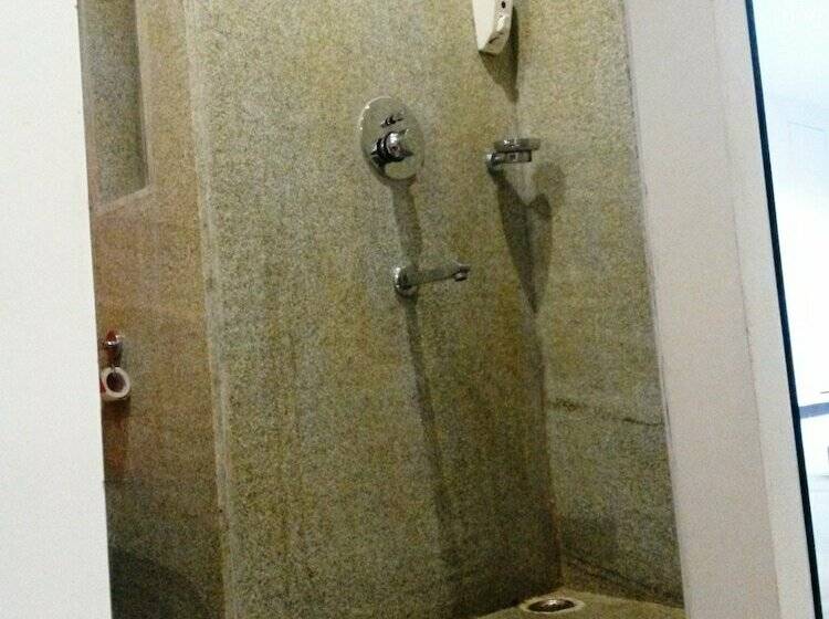 コンフォートルーム, Mango Hotels Prangan