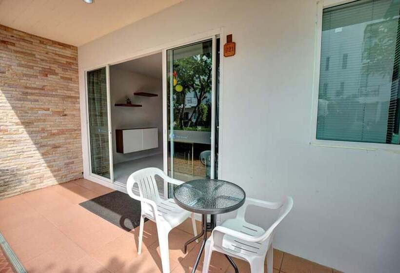디럭스 룸, Pool Access 89 At Rawai