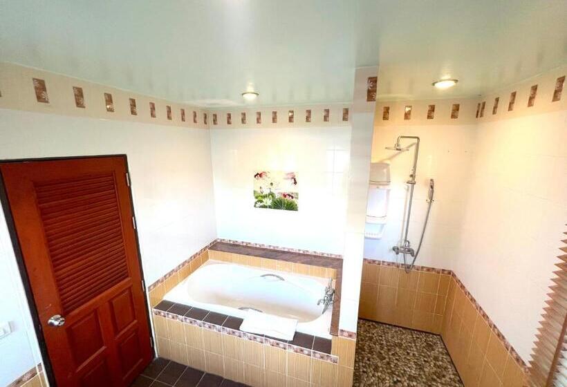 חדר סופריור עם מרפסת, Ps Thana Resort