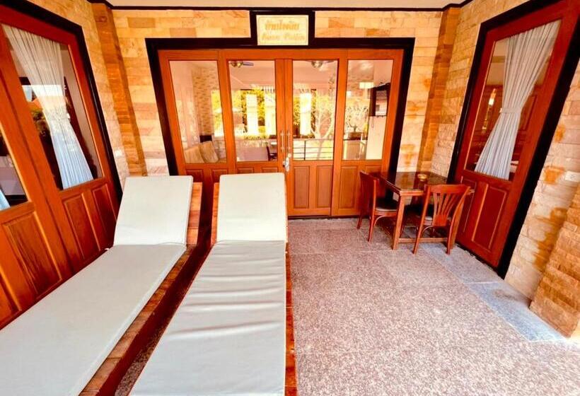 חדר משפחתי, Ps Thana Resort