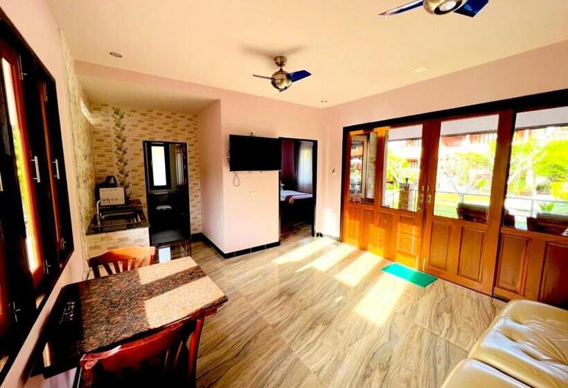 חדר משפחתי, Ps Thana Resort