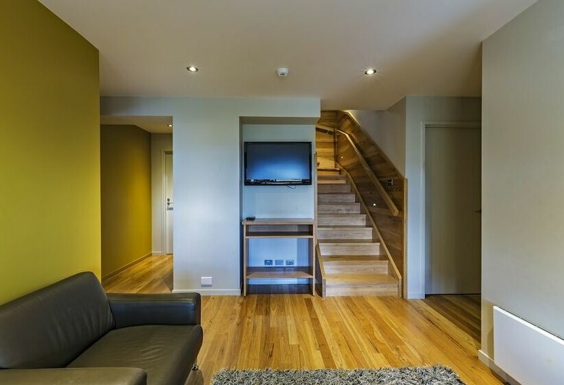 شقة دور أخير غرفة نوم واحدة, Altezza 1570