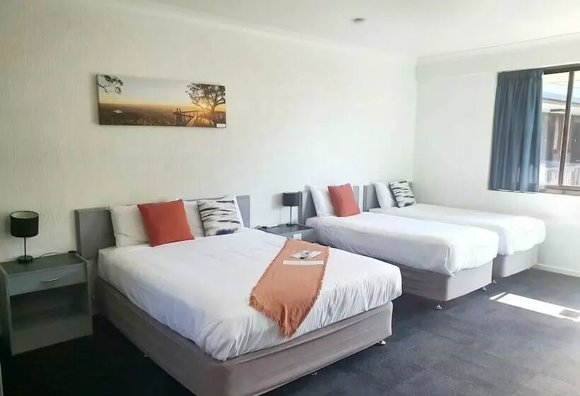 ファミリールーム, Archer Park Motel