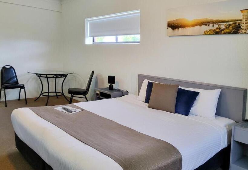 اتاق استاندارد با تخت بزرگ, Archer Park Motel