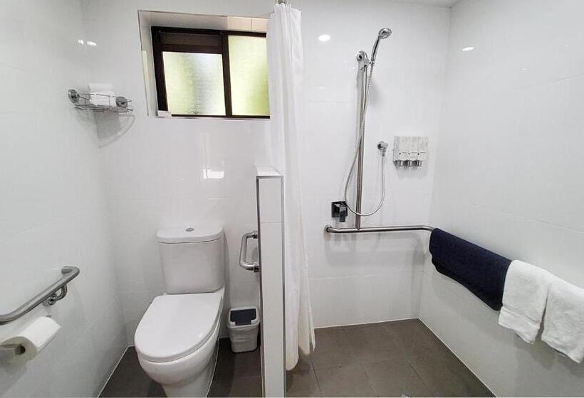 اتاق استاندارد برای معلولان, Archer Park Motel