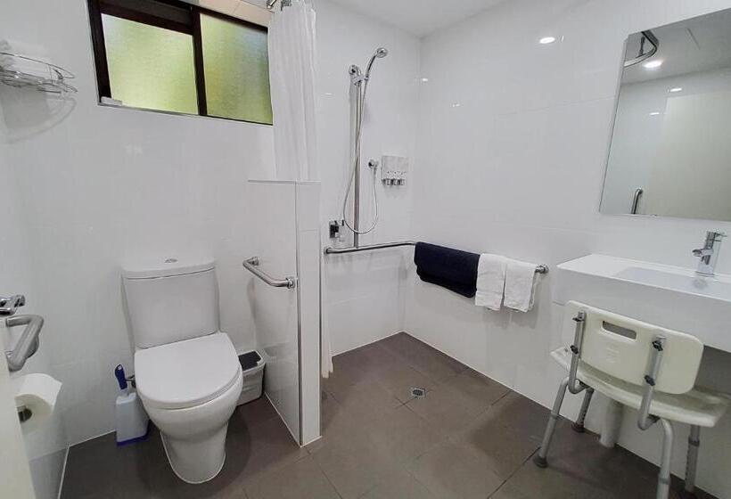 اتاق استاندارد برای معلولان, Archer Park Motel