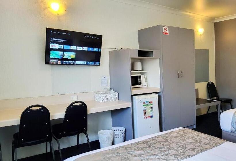 اتاق لوکس, Archer Park Motel