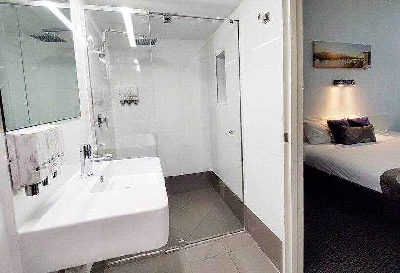 اتاق استاندارد با تخت بزرگ, Archer Park Motel