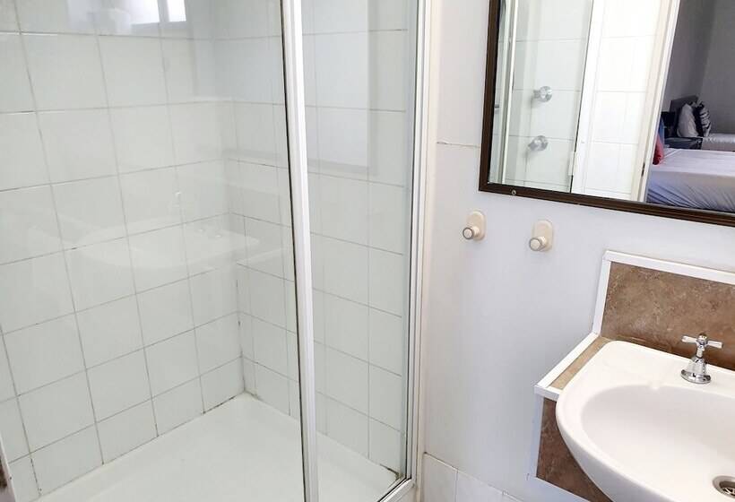 آپارتمان 2 خوابه, Archer Park Motel