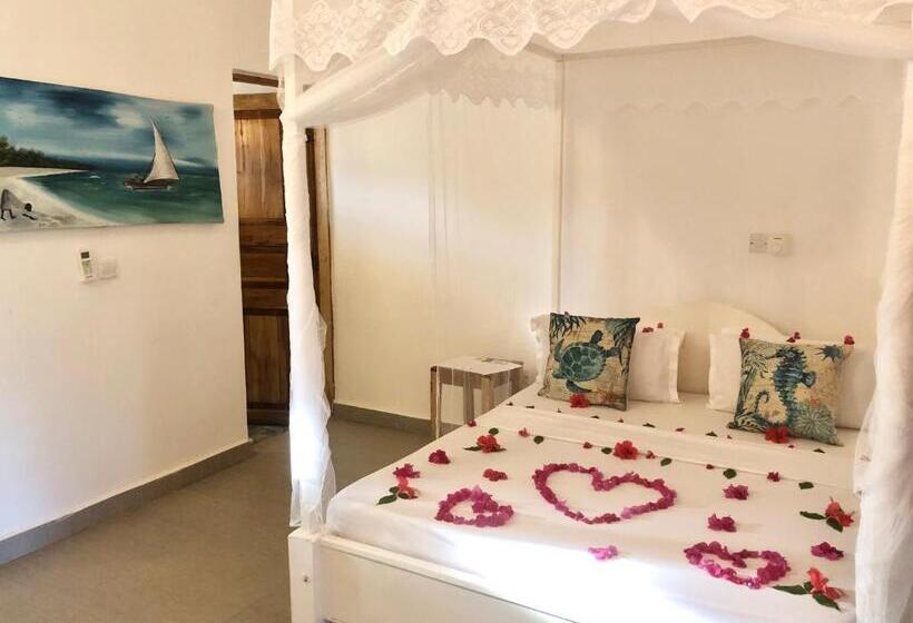 Номер Стандарт с Балконом, Bahati Villa