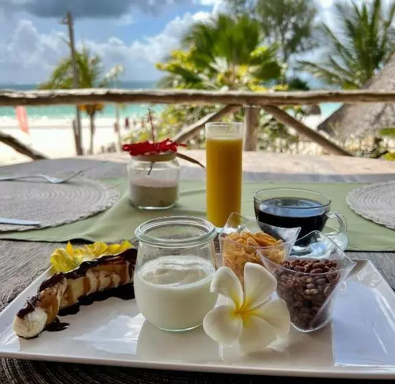 اتاق استاندارد با بالکن, Bahati Villa