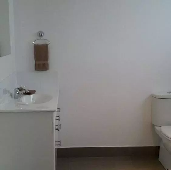 کابین, Bay View Holiday Village