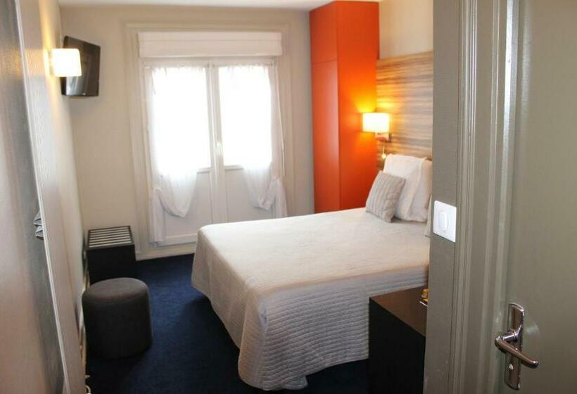 수피리어 싱글 룸, De France