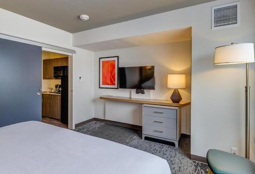 جناح ديلوكس سرير كينج, Holiday Inn & Suites Bellingham, An Ihg