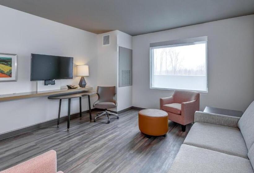 جناح ديلوكس سرير كينج, Holiday Inn & Suites Bellingham, An Ihg