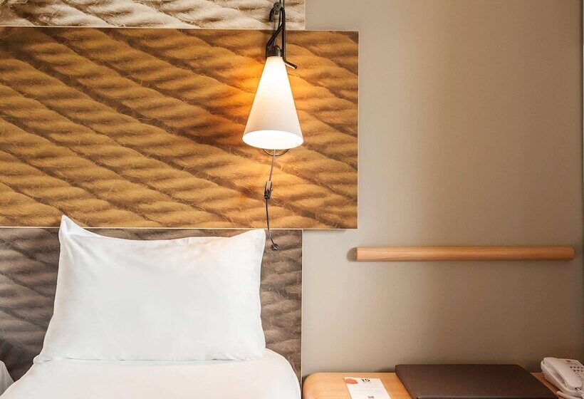 غرفة قياسية, Ibis De Haan