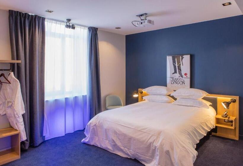 Номер Superior, Le Magic Hall